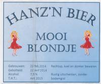 Amateurs, Mooi Blondje